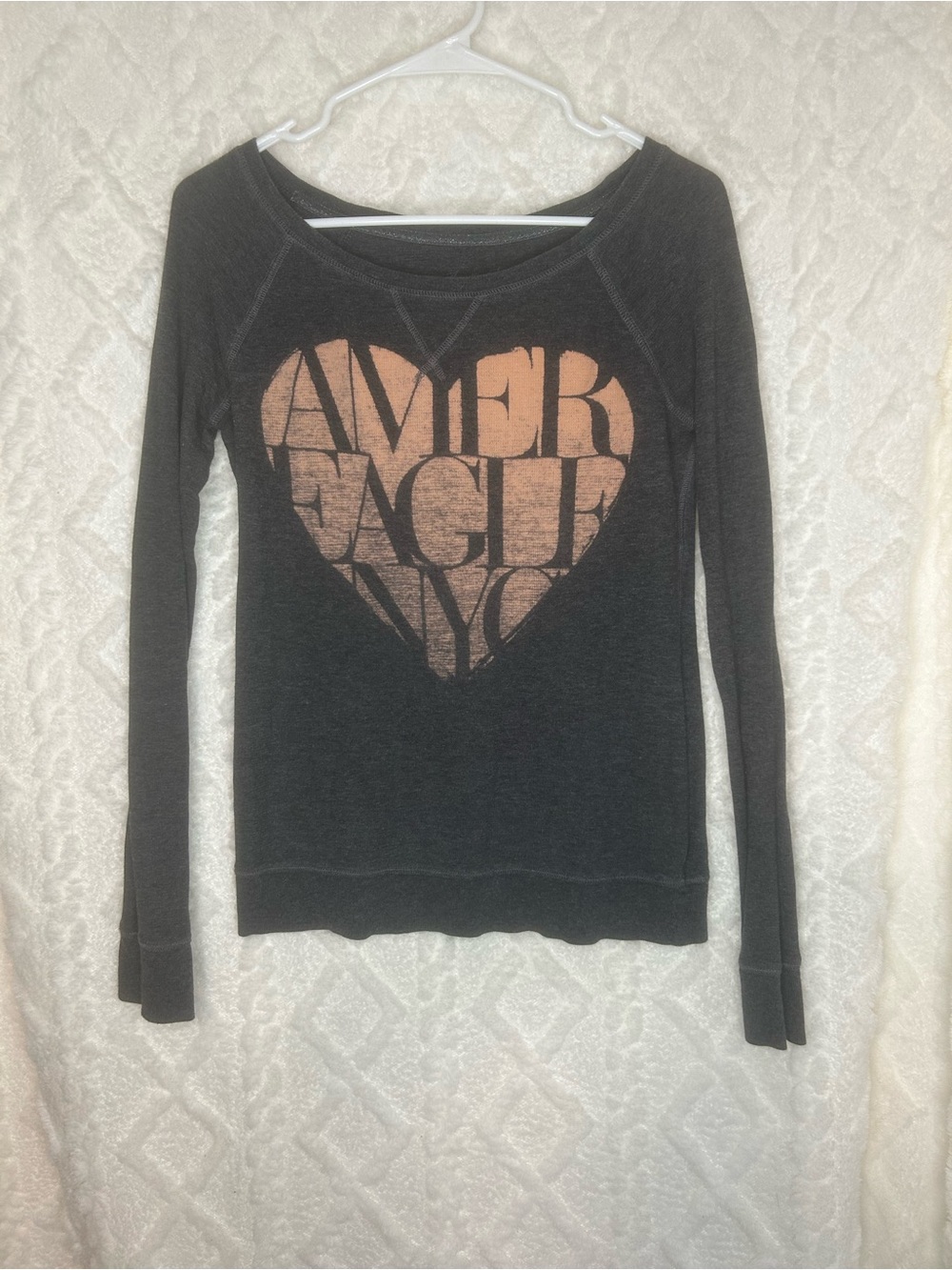 Vintage Y2K American Eagle Outfitters - Gray Pullover Sweater